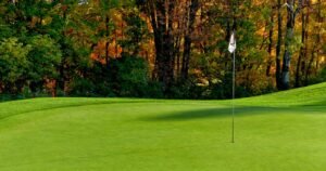 Berapa Banyak Hole yang Terdapat di Lapangan Golf?