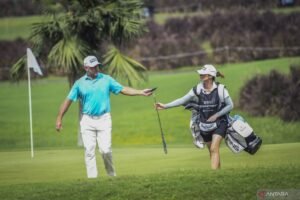 Melangkah ke Eksklusivitas, Club Golf di Amerika